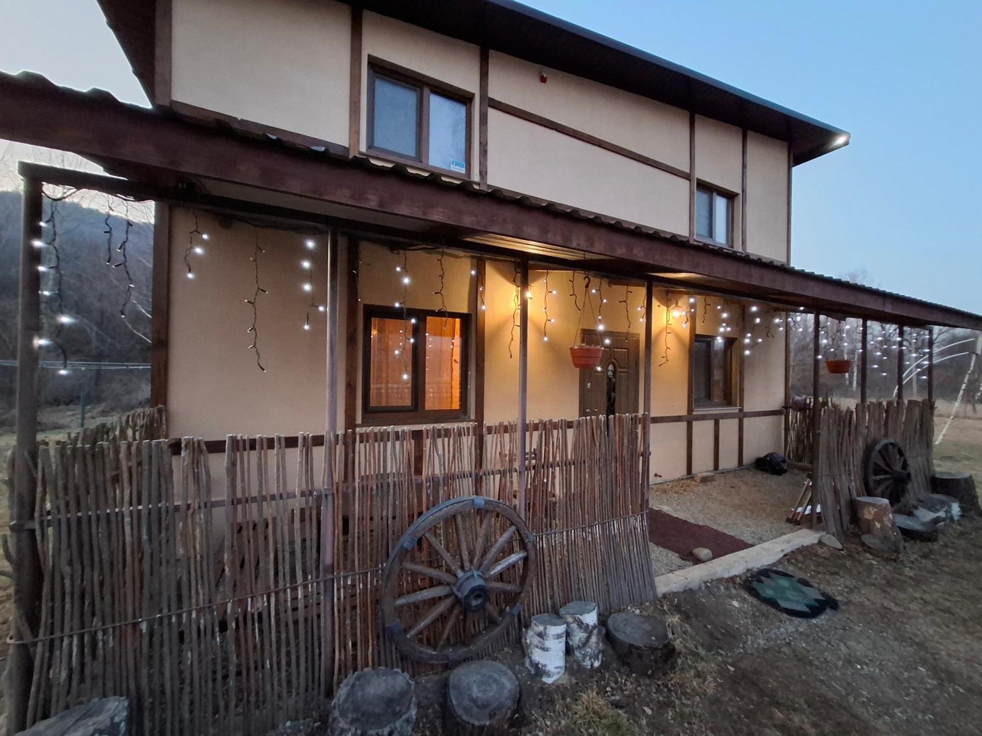Holiday home Pisnya Karpat *